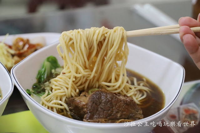 宜蘭頭城美食『家宏牛肉麵』40年老店.牛小排牛肉麵.熱炒 13 宜蘭頭城美食『家宏牛肉麵』40年老店.牛小排牛肉麵.熱炒