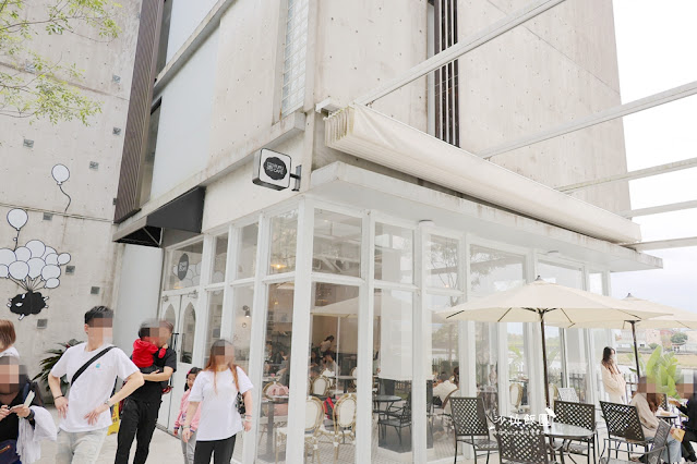 宜蘭咖啡『黑RURU CAFE』熊貓羊、笑笑羊互動、宜蘭景點