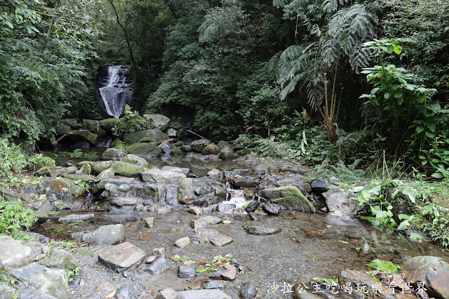 宜蘭礁溪景點『五峰旗瀑布』蘭陽十景之一/五峰旗聖母教堂/眺望蘭陽平原 7 宜蘭礁溪景點『五峰旗瀑布』蘭陽十景之一/五峰旗聖母教堂/眺望蘭陽平原