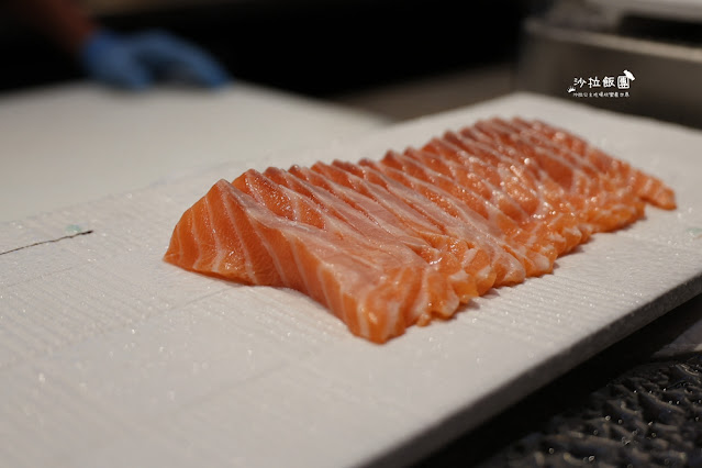 台北最難訂吃到飽島語自助餐廳,晚餐爽吃四小時,假日還送半隻龍蝦 15 台北最難訂吃到飽島語自助餐廳,晚餐爽吃四小時,假日還送半隻龍蝦