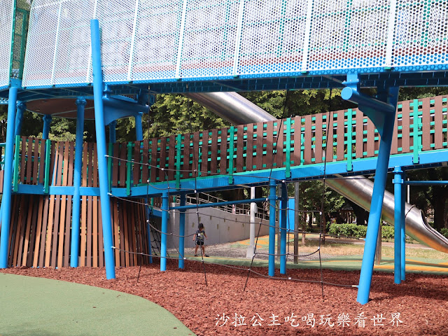 士林特色公園『前港公園』共融遊戲場、天空樹遊戲場溫水游泳池、士林宣原蛋糕專賣店、停車場 22 士林特色公園『前港公園』共融遊戲場、天空樹遊戲場溫水游泳池、士林宣原蛋糕專賣店、停車場