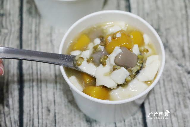 從外觀真的看不出賣什麼『口口家』士林甜湯豆花、紅豆湯、糯米桂圓粥 9 從外觀真的看不出賣什麼『口口家』士林甜湯豆花、紅豆湯、糯米桂圓粥