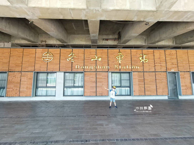 3000株日本波波草超療癒,台版羊角村、大碗公溜滑梯 2 3000株日本波波草超療癒,台版羊角村、大碗公溜滑梯