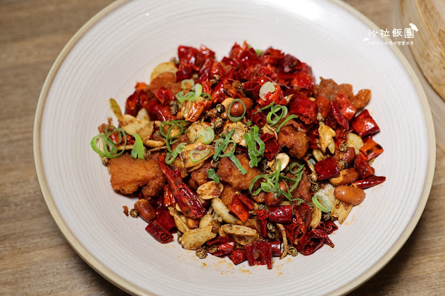 【新莊美食】樂蝦拉麵、樂天皇朝雙店聯營開幕插旗新莊宏匯廣場 21 【新莊美食】樂蝦拉麵、樂天皇朝雙店聯營開幕插旗新莊宏匯廣場