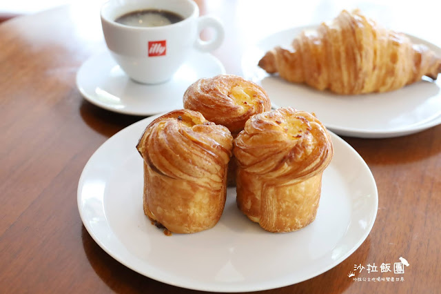 台北輕食.下午茶『歐華酒店-歐麗蛋糕坊』巨無霸紅麴雞腿堡/芒果季限定蛋糕.甜點 8 台北輕食.下午茶『歐華酒店-歐麗蛋糕坊』巨無霸紅麴雞腿堡/芒果季限定蛋糕.甜點