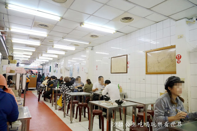 新竹城隍廟人氣小吃『許二姊鴨肉許』炒鴨血.鴨肉飯/宵夜 3 新竹城隍廟人氣小吃『許二姊鴨肉許』炒鴨血.鴨肉飯/宵夜