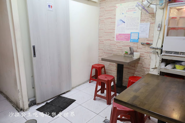 中山區美食『3元6虱目魚粥』滷肉飯老饕的口袋名單/捷運南京復興站 3 中山區美食『3元6虱目魚粥』滷肉飯老饕的口袋名單/捷運南京復興站