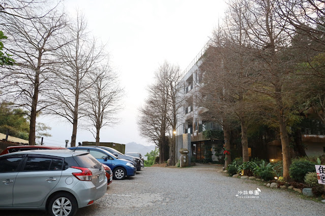 最新星空露營車『自然風情景觀渡假民宿』3000坪超大草坪小孩放電好地方 7 最新星空露營車『自然風情景觀渡假民宿』3000坪超大草坪小孩放電好地方