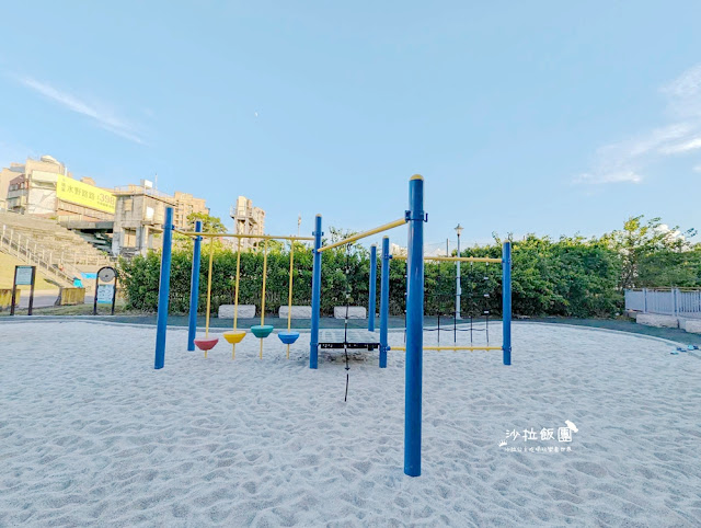 士林全新兒童自行車練習場、沙坑、攀爬網 2 士林全新兒童自行車練習場、沙坑、攀爬網