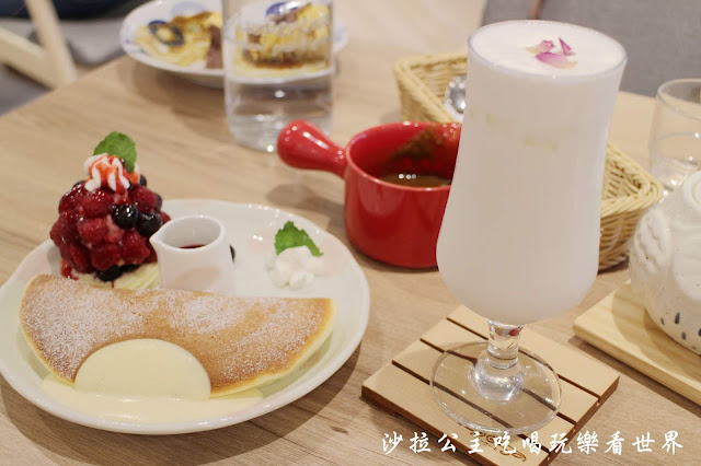 桃園美食『Woosaパンケーキ 屋莎鬆餅屋(桃園三越站前店 )』桃園火車站/聚餐餐廳 3 桃園美食『Woosaパンケーキ 屋莎鬆餅屋(桃園三越站前店 )』桃園火車站/聚餐餐廳