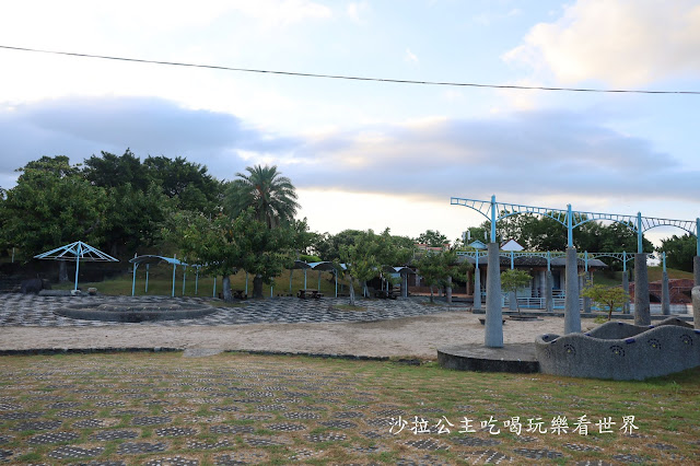 【免費入場】2020宜蘭童玩星光樂園/免費玩旋轉木馬.小火車.摩天輪/魔幻星光水舞秀 4 【免費入場】2020宜蘭童玩星光樂園/免費玩旋轉木馬.小火車.摩天輪/魔幻星光水舞秀