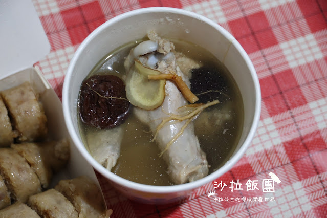 士林夜市美食『士林堃叔手作糯米腸』糯米腸配雞湯 8 士林夜市美食『士林堃叔手作糯米腸』糯米腸配雞湯