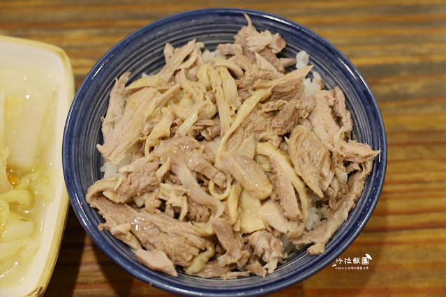 宜蘭五結美食『鴨寶鴨肉飯』必吃霸氣鴨肉飯整碗鋪滿滿CP值超高 15 宜蘭五結美食『鴨寶鴨肉飯』必吃霸氣鴨肉飯整碗鋪滿滿CP值超高