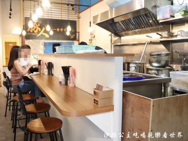 IMG_2761.JPG IMG_2761.JPG