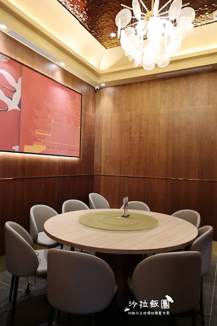 【新莊美食】樂蝦拉麵、樂天皇朝雙店聯營開幕插旗新莊宏匯廣場 7 【新莊美食】樂蝦拉麵、樂天皇朝雙店聯營開幕插旗新莊宏匯廣場