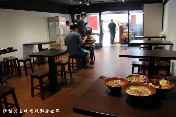 三重美食『鼎街鴨香飯(三重溪尾店)』三重溪尾街小吃/新開幕/捷運三和國中站 3 三重美食『鼎街鴨香飯(三重溪尾店)』三重溪尾街小吃/新開幕/捷運三和國中站