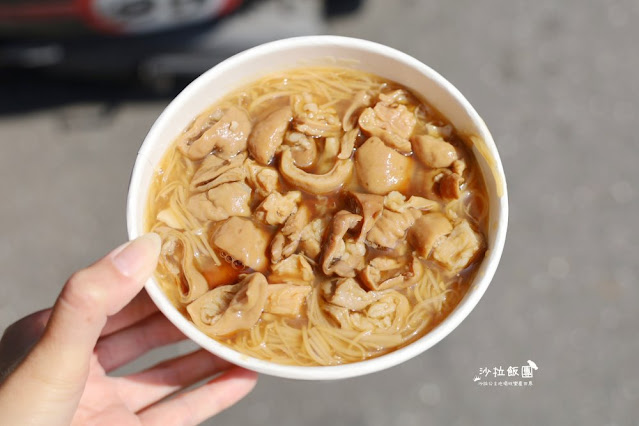 三重人氣美食爆料大腸鋪整碗『許記麵線』噴汁麻辣鴨血臭豆腐、肥美東石鮮蚵 9 三重人氣美食爆料大腸鋪整碗『許記麵線』噴汁麻辣鴨血臭豆腐、肥美東石鮮蚵