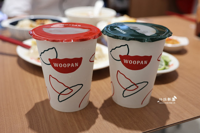 『屋伴餃子』士林夜市新開幕餃子麵食店，月見麻婆豆腐飯、時令排骨湯必點