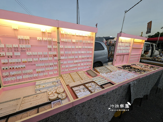 嘉義小吃『彌陀夜市』當地人逛的夜市,每周只開兩天 33 嘉義小吃『彌陀夜市』當地人逛的夜市,每周只開兩天