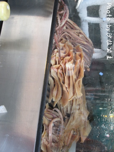 慈聖宮(Tsu-Sheng Temple):大同區「慈聖宮小吃街」大稻埕 慈聖宮(Tsu-Sheng Temple):大同區「慈聖宮小吃街」大稻埕