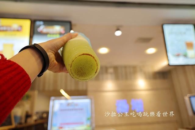 基隆飲料推薦『湯增鮮果頂級茶飲』不一樣的手搖飲喝的到茶香與水果香甜/基隆地方法院旁 16 基隆飲料推薦『湯增鮮果頂級茶飲』不一樣的手搖飲喝的到茶香與水果香甜/基隆地方法院旁