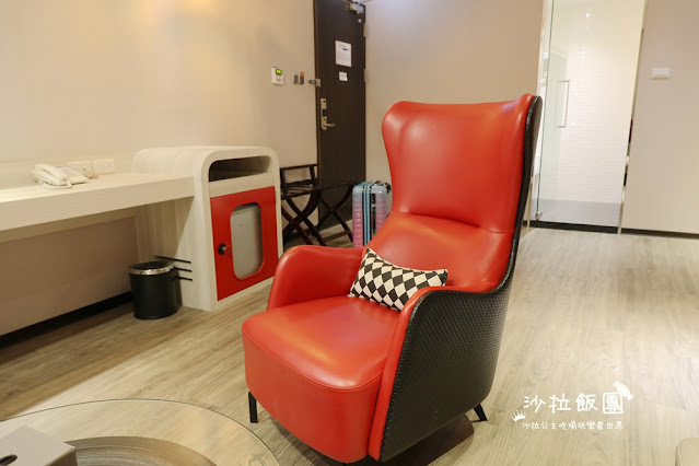 高雄親子住宿『華園大飯店草衙館』鈴鹿賽道樂園、SKM Park走路一分鐘 38 高雄親子住宿『華園大飯店草衙館』鈴鹿賽道樂園、SKM Park走路一分鐘