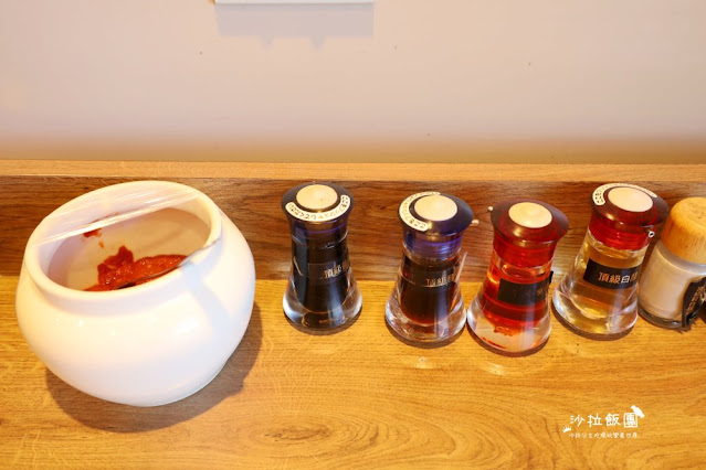 淡水美食黑店排骨飯『黑殿飯店』1971年創立淡水老店 13 淡水美食黑店排骨飯『黑殿飯店』1971年創立淡水老店