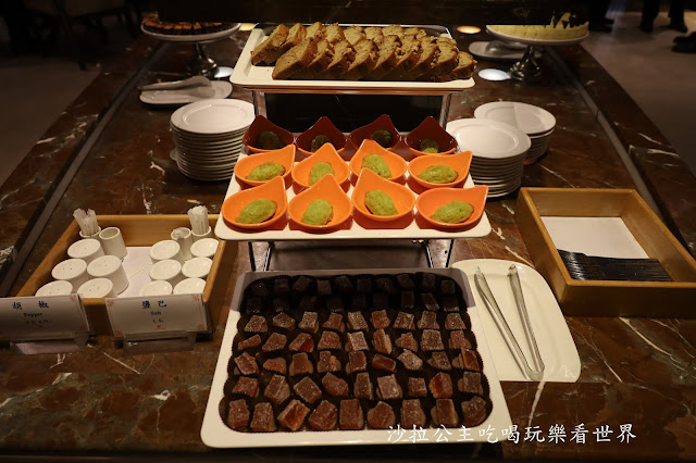 台北吃到飽『圓山大飯店(松鶴廳)』buffet.下午茶吃到飽.6歲以下免費.劍潭捷運站 46 台北吃到飽『圓山大飯店(松鶴廳)』buffet.下午茶吃到飽.6歲以下免費.劍潭捷運站