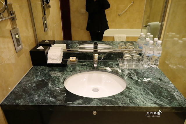 『福華大飯店』加購高鐵優惠車票專案有機會抽中9天8夜全台福華飯店住透透 24 『福華大飯店』加購高鐵優惠車票專案有機會抽中9天8夜全台福華飯店住透透