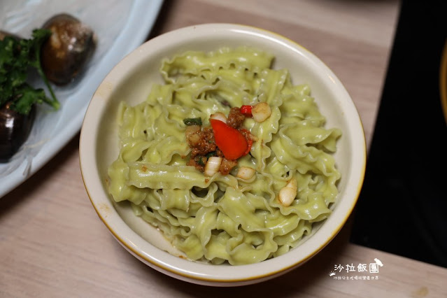 內湖人必吃火鍋『雞湯大叔(內湖店)』全雞湯為湯控而生/捷運西湖站 158 內湖人必吃火鍋『雞湯大叔(內湖店)』全雞湯為湯控而生/捷運西湖站