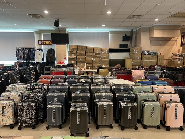 彰化福興行李箱特賣會,工廠直營廠拍特價出清 16 彰化福興行李箱特賣會,工廠直營廠拍特價出清