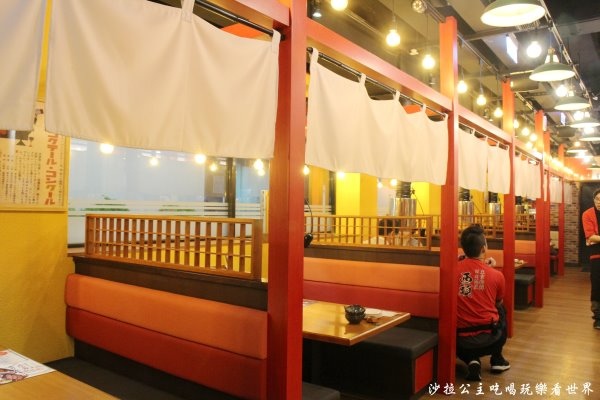 IMG_2284.JPG IMG_2284.JPG