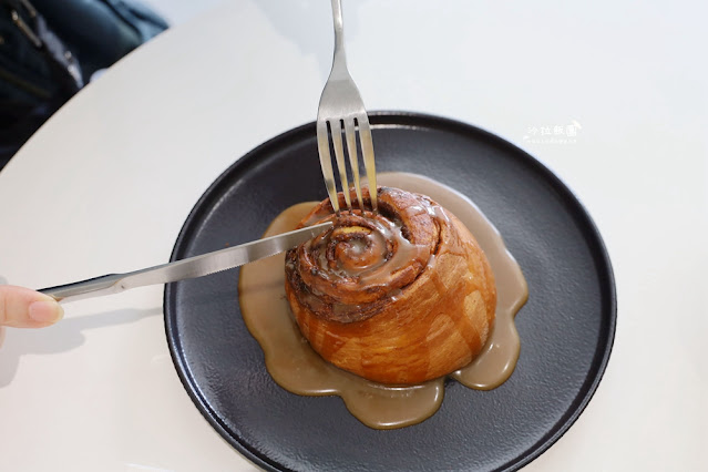 石牌咖啡推薦『UKIYO浮世咖啡』純白極簡風咖啡館、肉桂捲 23 石牌咖啡推薦『UKIYO浮世咖啡』純白極簡風咖啡館、肉桂捲