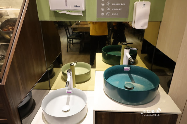 士林劍潭火鍋『川邸鍋物專門』蔬菜自助吧吃到飽 6 士林劍潭火鍋『川邸鍋物專門』蔬菜自助吧吃到飽