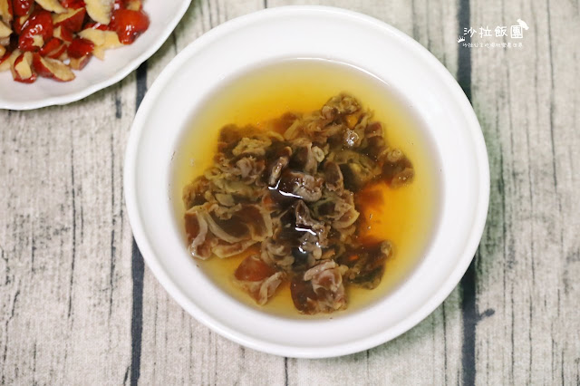 食譜『黑糖酒香桂圓甜米糕』古早味甜糯米飯 7 食譜『黑糖酒香桂圓甜米糕』古早味甜糯米飯