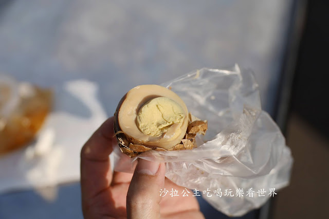 彭于晏吃過的日月潭美食『大石頭燒烤』夾心豆干.紅茶香菇.山豬香腸