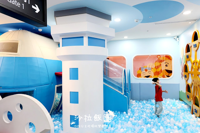 高雄親子住宿『華園大飯店草衙館』鈴鹿賽道樂園、SKM Park走路一分鐘 26 高雄親子住宿『華園大飯店草衙館』鈴鹿賽道樂園、SKM Park走路一分鐘