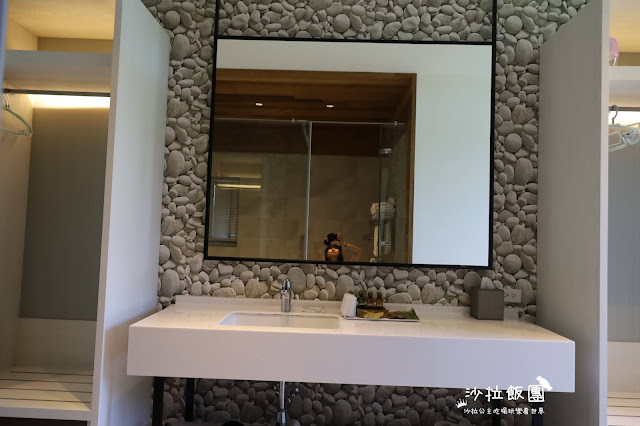 2500坪超狂親子民宿『親水89饗樂民宿』餵浣熊.溜羊.餵魚.餵兔子/大型磨石子溜滑梯/特斯拉充電站/有電梯 35 2500坪超狂親子民宿『親水89饗樂民宿』餵浣熊.溜羊.餵魚.餵兔子/大型磨石子溜滑梯/特斯拉充電站/有電梯