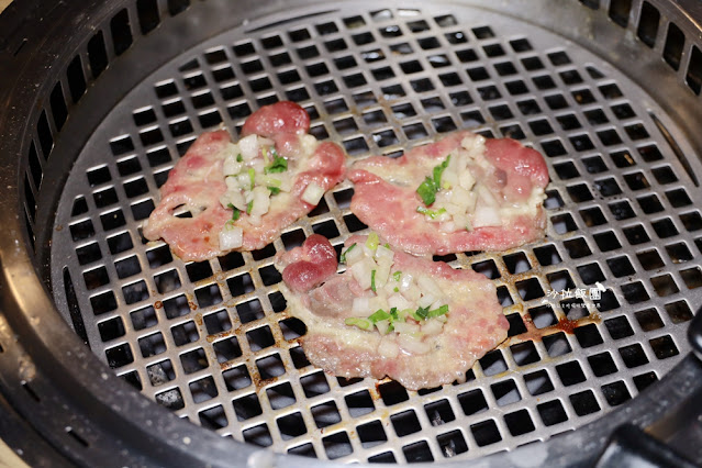 燒肉火鍋吃到飽店內居然有兒童遊戲區『千兵衛日式燒肉火鍋吃到飽』空間很大用餐很舒適 35 燒肉火鍋吃到飽店內居然有兒童遊戲區『千兵衛日式燒肉火鍋吃到飽』空間很大用餐很舒適