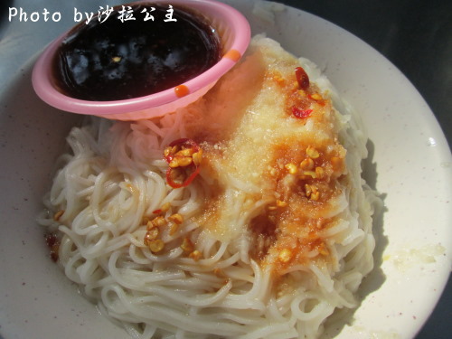 慈聖宮(Tsu-Sheng Temple):大同區「慈聖宮小吃街」大稻埕 慈聖宮(Tsu-Sheng Temple):大同區「慈聖宮小吃街」大稻埕