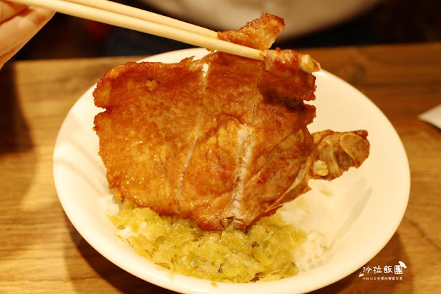淡水美食黑店排骨飯『黑殿飯店』1971年創立淡水老店 21 淡水美食黑店排骨飯『黑殿飯店』1971年創立淡水老店
