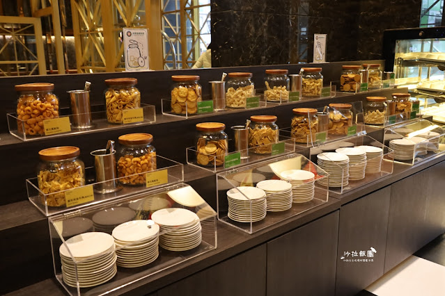 花蓮住宿推薦『康橋大飯店站前館』免費下午茶、宵夜吃到飽、近花蓮車站 12 花蓮住宿推薦『康橋大飯店站前館』免費下午茶、宵夜吃到飽、近花蓮車站