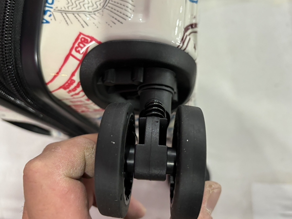 雲林麥寮行李箱特賣會,工廠直營廠拍990元起,胖胖箱、前開式行李箱、後背包 15 雲林麥寮行李箱特賣會,工廠直營廠拍990元起,胖胖箱、前開式行李箱、後背包