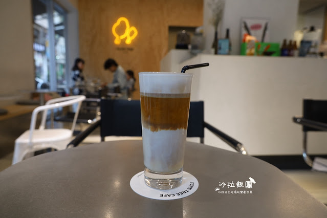 中山區咖啡廳『富錦樹咖啡Fujin Tree Cafe中山店』銀灰色調 14 中山區咖啡廳『富錦樹咖啡Fujin Tree Cafe中山店』銀灰色調