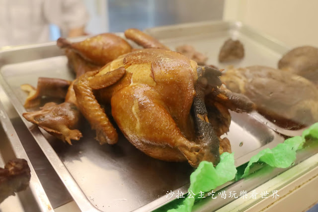 西門町美食.60年老店『一條龍餃子館』牛肉麵.菜單.捷運西門站 8 西門町美食.60年老店『一條龍餃子館』牛肉麵.菜單.捷運西門站