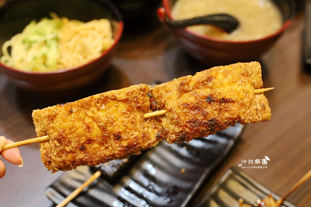 士林夜市美食『吉彖食堂』涼麵、蒜味肉羹、燒烤的絕妙組合 25 士林夜市美食『吉彖食堂』涼麵、蒜味肉羹、燒烤的絕妙組合