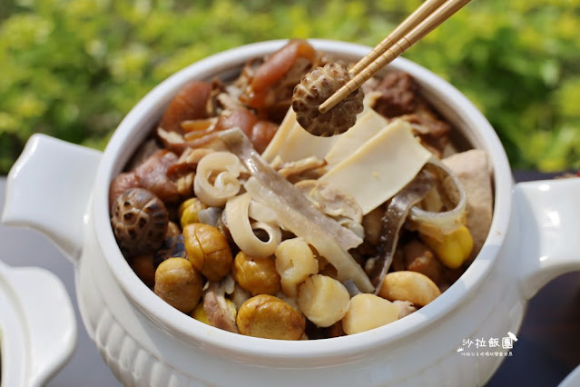 宅配網購年菜『中保無限家』早鳥優惠價85折,一桌年菜不用3000元 14 宅配網購年菜『中保無限家』早鳥優惠價85折,一桌年菜不用3000元