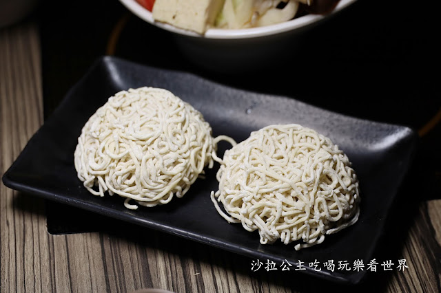 台北火鍋推薦『肉老大頂級肉品涮涮鍋(錦西店)』肉控的世界.菜單.捷運雙連站 30 台北火鍋推薦『肉老大頂級肉品涮涮鍋(錦西店)』肉控的世界.菜單.捷運雙連站