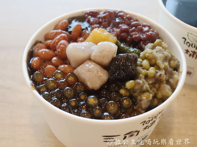 士林新開幕甜品冰店『三角埔仙草(士林店)彰化百年老店/燒仙草/豆花/仙草凍飲/刨冰 10 士林新開幕甜品冰店『三角埔仙草(士林店)彰化百年老店/燒仙草/豆花/仙草凍飲/刨冰