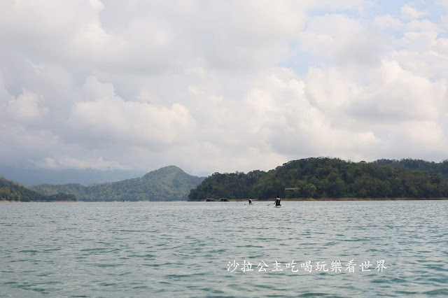 日月潭必玩『日月潭搖滾立槳』立式划槳/體驗日月潭不同的美 16 日月潭必玩『日月潭搖滾立槳』立式划槳/體驗日月潭不同的美